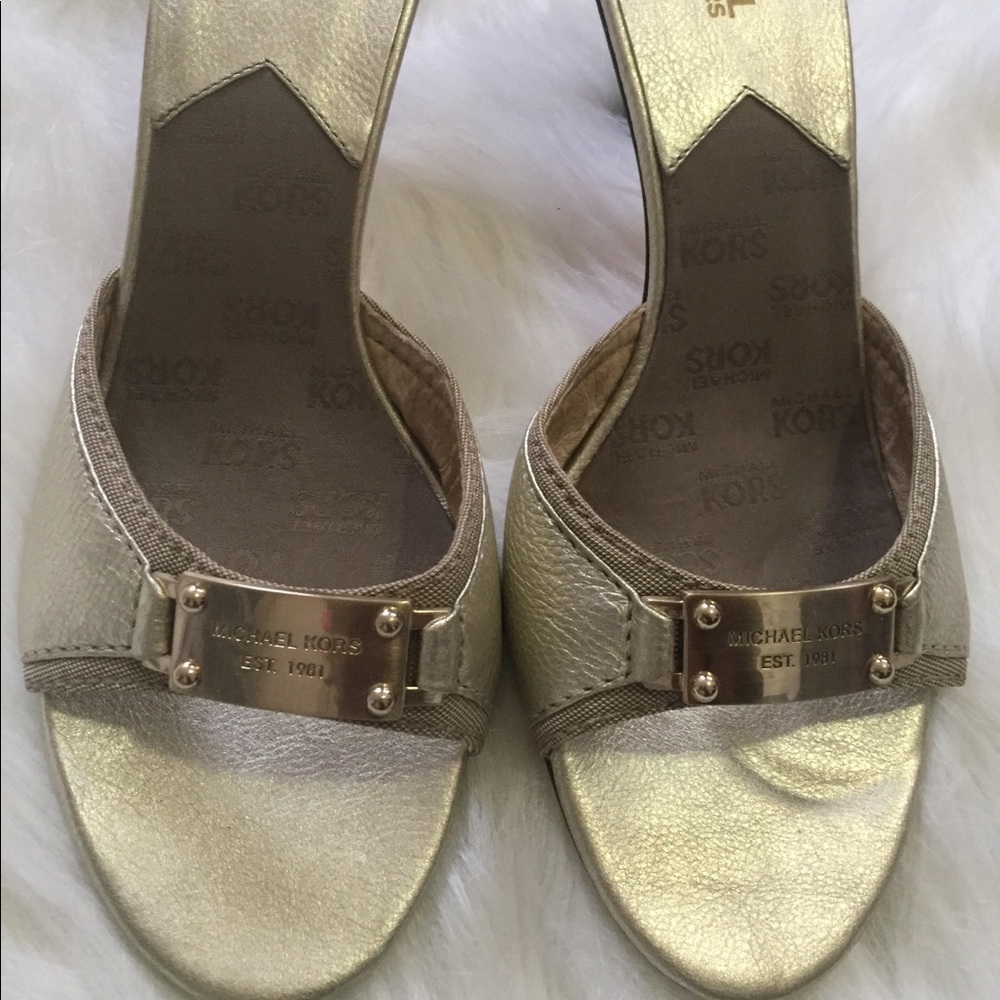 Women’s Shoes 👡.